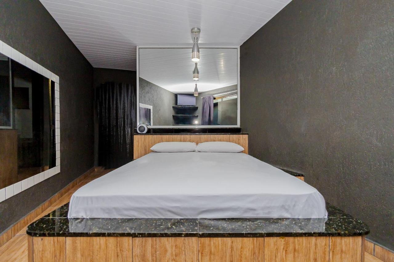 Lino Motel Curitiba Esterno foto