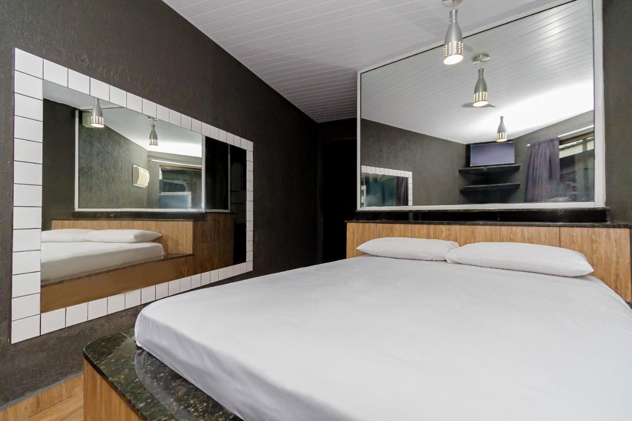 Lino Motel Curitiba Esterno foto